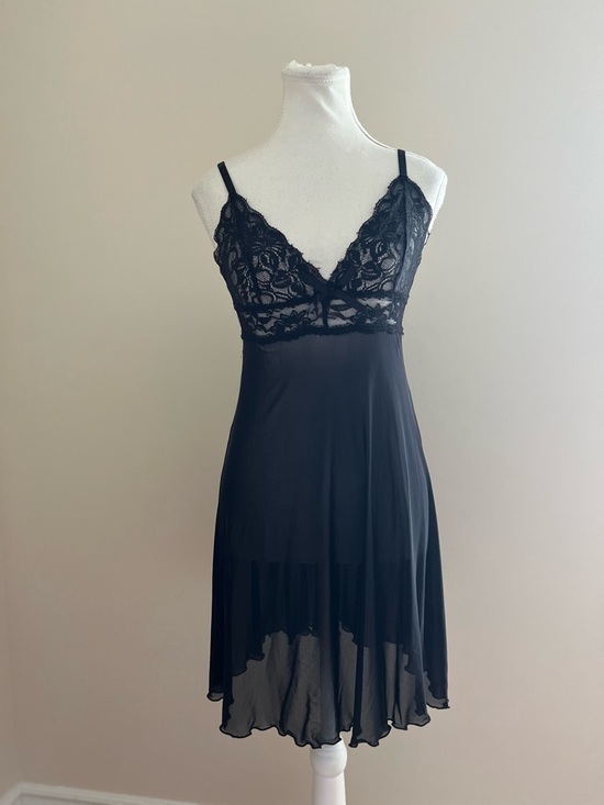 La Vie En Rose Other - La Vie En Rose Black Lace Chemise with Sheer Skirt